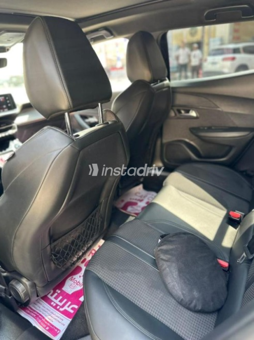 Peugeot 2008 2022 Black Automatic Used for Sale in Cairo - 7
