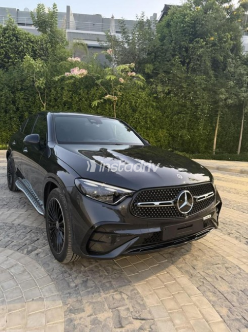 Mercedes GLC 300 2025 Gray Automatic Used for Sale in Sheikh Zayed City - 2