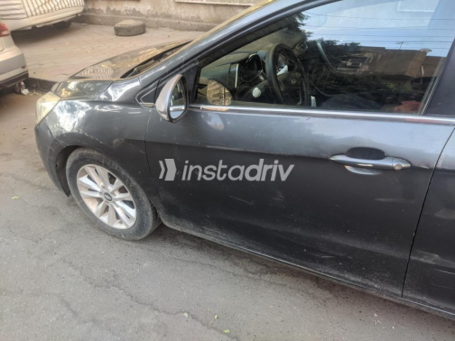 Chery Arrizo 5 2020 White Automatic Used for Sale in Greater Cairo ( Cairo + Giza) - 4