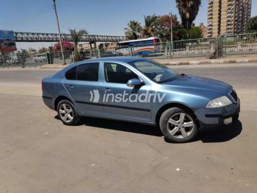 سكودا اوكتافيا A5 2007 سماوي أوتوماتيك مستعملة للبيع في المنيا‎ - 6
