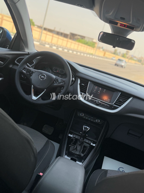 Opel Grandland 2018 Blue Automatic Used for Sale in Nasr city - 4