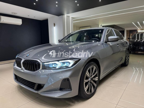 بي ام دبليو 320 2026 رمادي أوتوماتيك مستعملة للبيع في شيراتون - 5