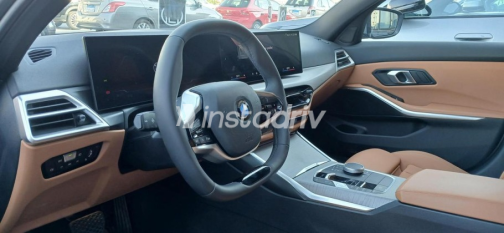 بي ام دبليو 320 2026 رمادي أوتوماتيك مستعملة للبيع في شيراتون - 10