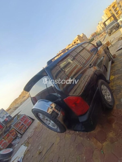 Mitsubishi Pajero 2004 Black Automatic Used for Sale in Cairo - 3