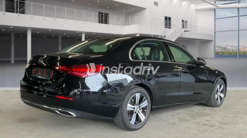 Mercedes C 180 2025 Black Automatic Used for Sale in Cairo - 3
