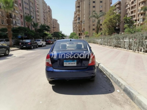 Hyundai Accent 2009 Blue Automatic Used for Sale in Nasr city - 2