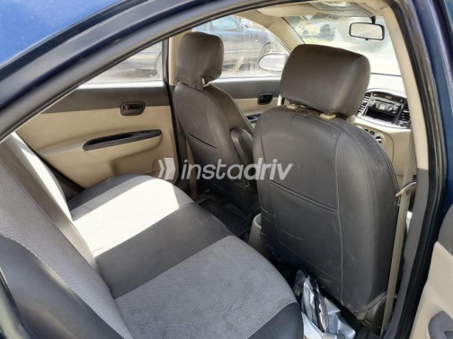 Hyundai Accent 2009 Blue Automatic Used for Sale in Nasr city - 8