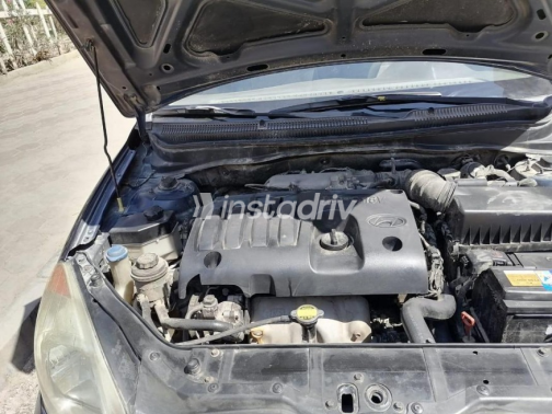 Hyundai Accent 2009 Blue Automatic Used for Sale in Nasr city - 10