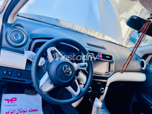 تويوتا رش 2020 رمادي أوتوماتيك مستعملة للبيع في الهرم - 10