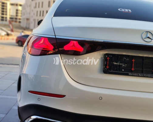 Mercedes E 200 2024 White Automatic Used for Sale in Cairo - 4