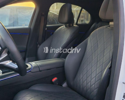 Mercedes E 200 2024 White Automatic Used for Sale in Cairo - 10