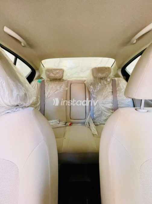 Nissan Sunny 2024 Brown Automatic Used for Sale in Greater Cairo ( Cairo + Giza) - 4