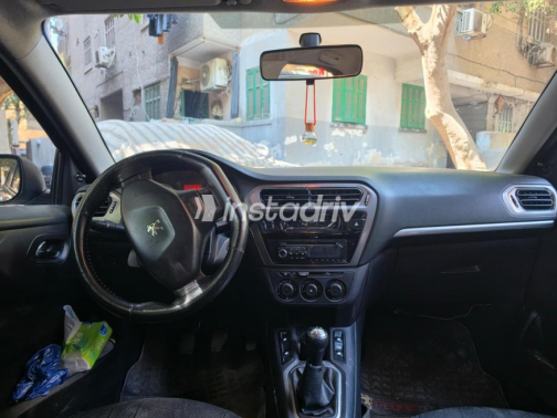 Peugeot 301 2015 Petroleum Automatic Used for Sale in Greater Cairo ( Cairo + Giza) - 7