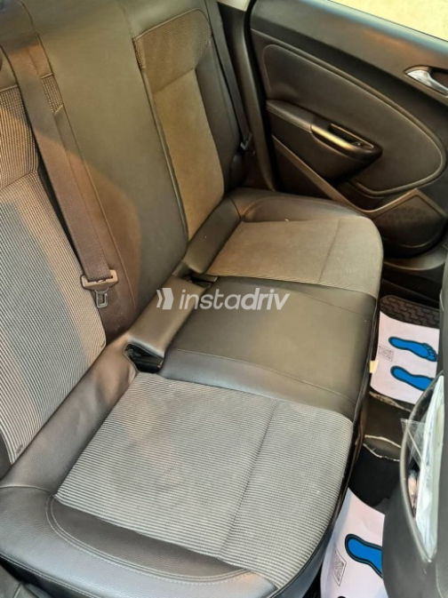 Opel Astra 2013 Dark Blue Automatic Used for Sale in Giza - 6
