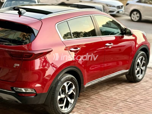 Kia Sportage 2020 Red Automatic Used for Sale in Cairo - 6