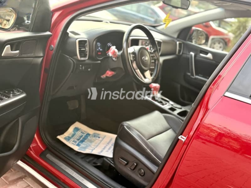 Kia Sportage 2020 Red Automatic Used for Sale in Cairo - 8