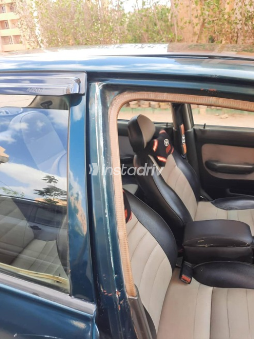 Hyundai Accent 1999 Green Manual Used for Sale in Hadayek October - 6