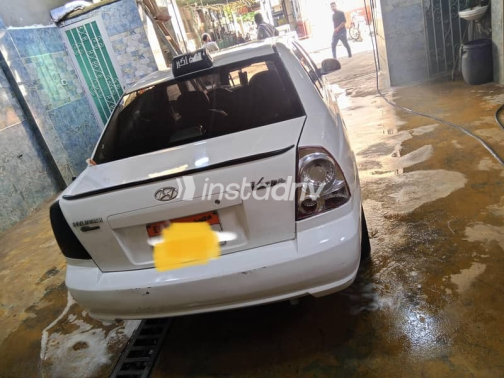 Hyundai Verna 2017 White Manual Used for Sale in Giza - 2