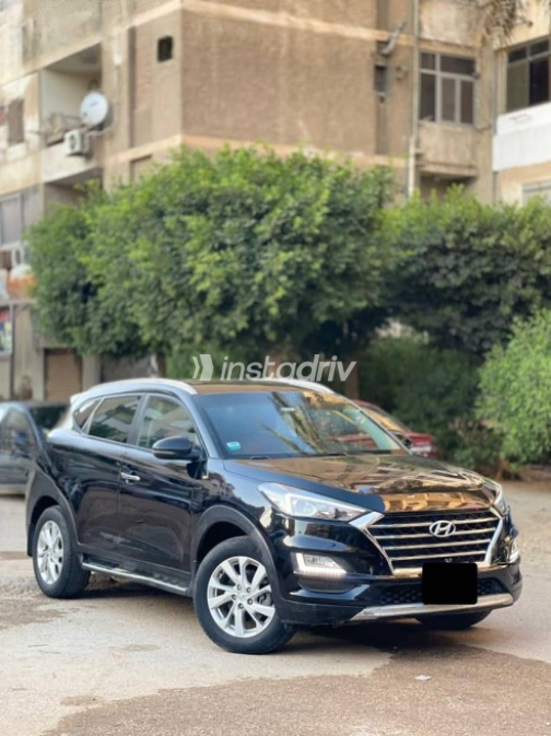 Hyundai Tucson 2019 Black Automatic Used for Sale in Nasr city - 2