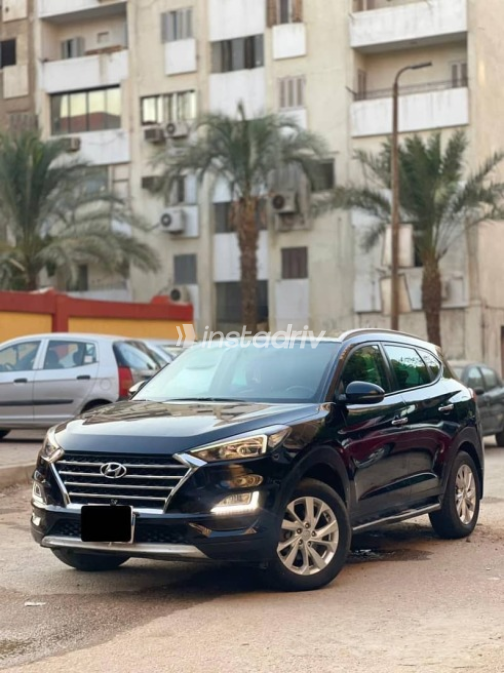 Hyundai Tucson 2019 Black Automatic Used for Sale in Nasr city - 3