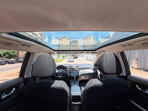 Nissan Qashqai 2021 Black Automatic Used for Sale in Nasr city - 5