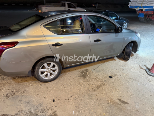 Nissan Sunny 2014 Gray Automatic Used for Sale in Tanta - 1