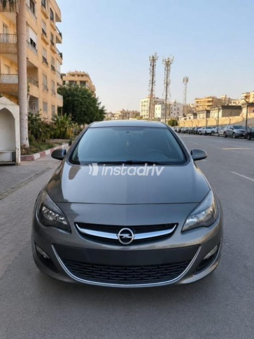 Opel Astra 2020 White Automatic Used for Sale in Greater Cairo ( Cairo + Giza) - 1