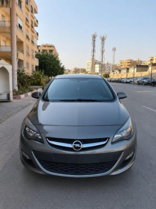 Opel Astra 2020 White Automatic Used for Sale in Greater Cairo ( Cairo + Giza)