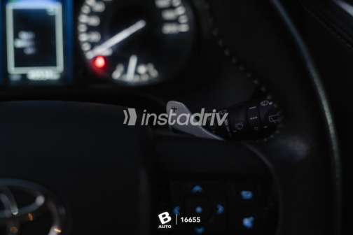 تويوتا فورتشنر 2025 أبيض أوتوماتيك مستعملة للبيع في شيراتون - 9