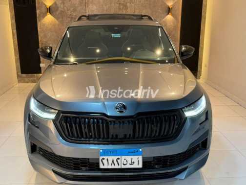 Skoda Kodiaq 2024 Silver Automatic Used for Sale in Cairo - 4