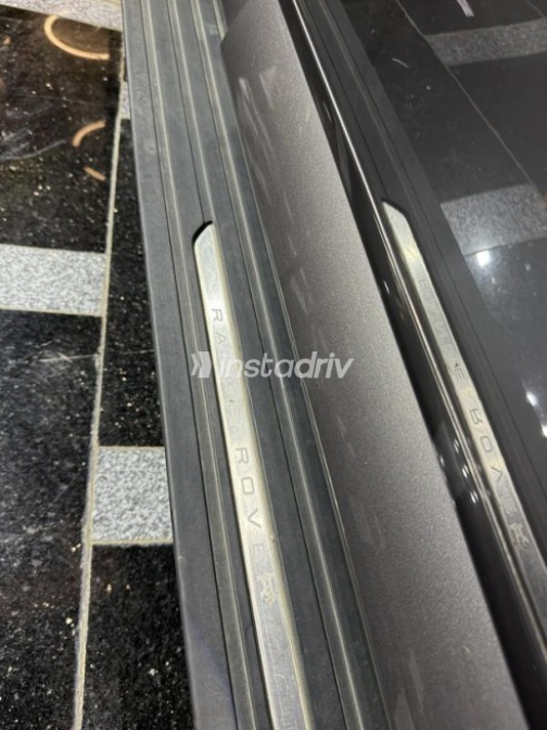 Land Rover Range Rover Sport 2023 Gray Automatic Used for Sale in Cairo - 8