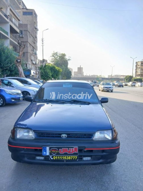 تويوتا ستارليت 1991 أزرق غامق أوتوماتيك مستعملة للبيع في مصر الجديدة - 2