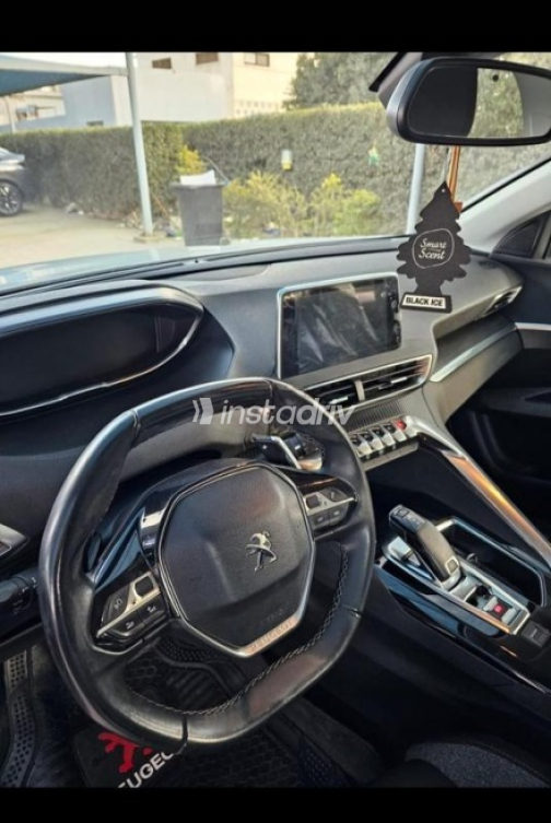 Peugeot 3008 2019 White Automatic Used for Sale in Greater Cairo ( Cairo + Giza) - 4
