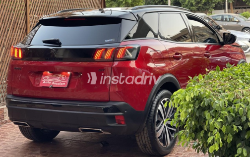Peugeot 3008 2022 Red Automatic Used for Sale in Cairo - 6