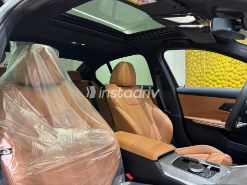 بي ام دبليو 320 2026 أبيض أوتوماتيك مستعملة للبيع في القاهرة - 9