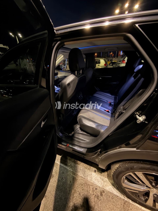 بيجو 3008 2022 أسود أوتوماتيك مستعملة للبيع في الإسكندرية - 9