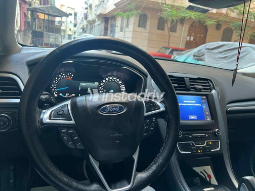 فورد فيوجن 2019 أحمر غامق أوتوماتيك مستعملة للبيع في دمنهور - 1