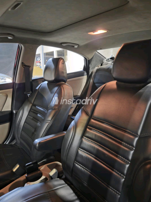 Hyundai Accent 2015 Black Automatic Used for Sale in Giza - 1