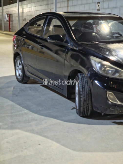 Hyundai Accent 2015 Black Automatic Used for Sale in Giza - 2