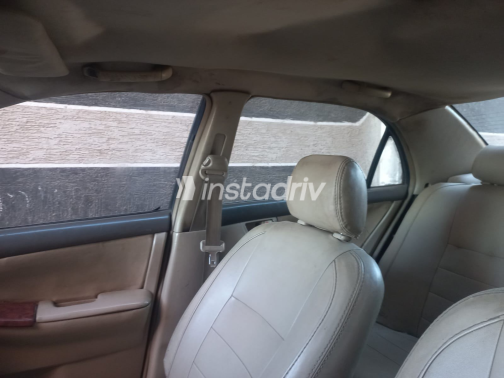 Toyota Corolla 2003 White Automatic Used for Sale in Greater Cairo ( Cairo + Giza) - 6