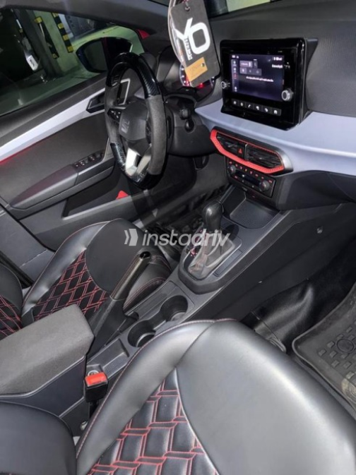 Seat Ibiza 2022 Red Automatic Used for Sale in Greater Cairo ( Cairo + Giza) - 8