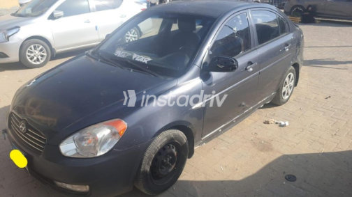 Hyundai Accent 2010 Dark Blue Automatic Used for Sale in Pyramids Gardens - 2