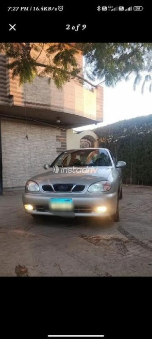 دايو لانوس 2000 فضي أوتوماتيك مستعملة للبيع في أسيوط - 3