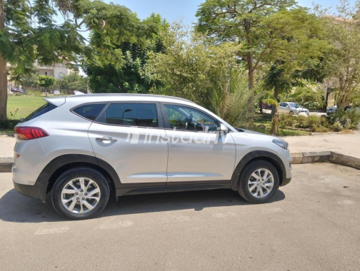 Hyundai Tucson 2020 Silver Automatic Used for Sale in Cairo - 3