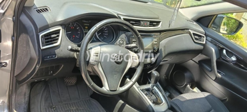 Nissan Qashqai 2016 Dark Gray Automatic Used for Sale in Nasr city - 3