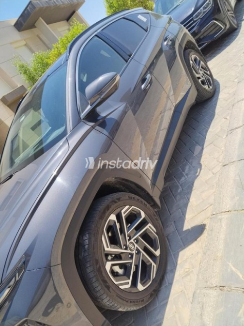 Hyundai Tucson GDI 2025 Silver Automatic Used for Sale in Cairo - 2