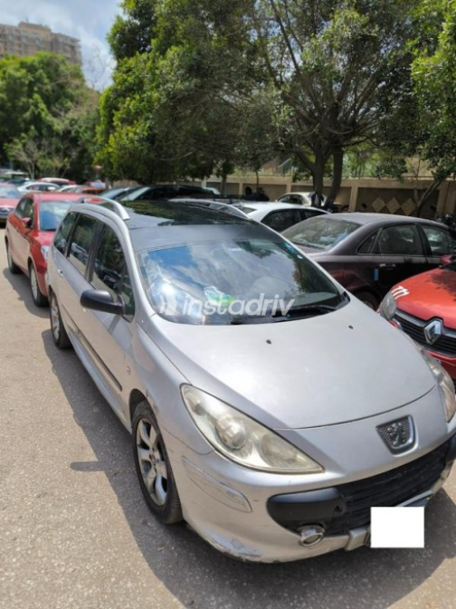 Peugeot 207 SW 2006 Silver Automatic Used for Sale in Cairo - 1