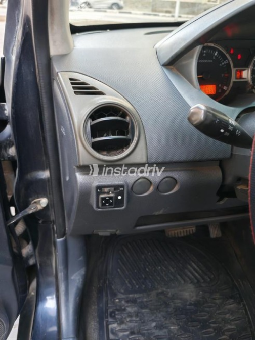 Proton Saga 2011 Black Automatic Used for Sale in Cairo - 2