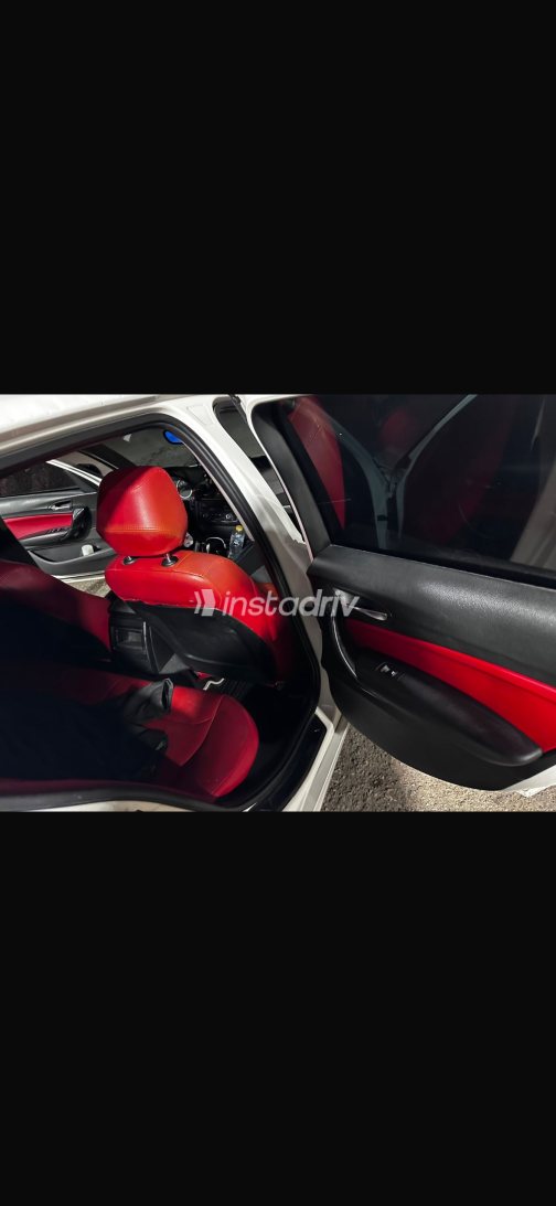 BMW 116 2013 White Automatic Used for Sale in Cairo - 4