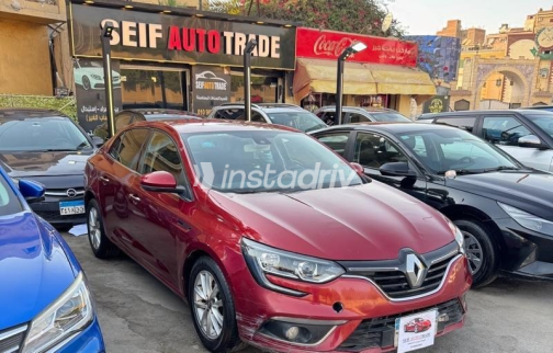 MG 5 2020 Dark Blue Automatic Used for Sale in Heliopolis - 7